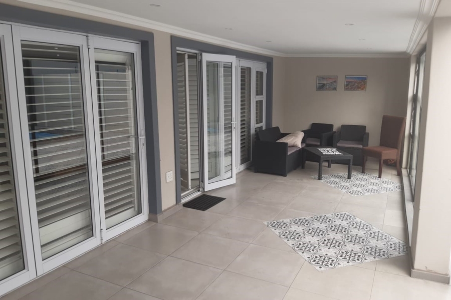 To Let 3 Bedroom Property for Rent in Parklands Western Cape